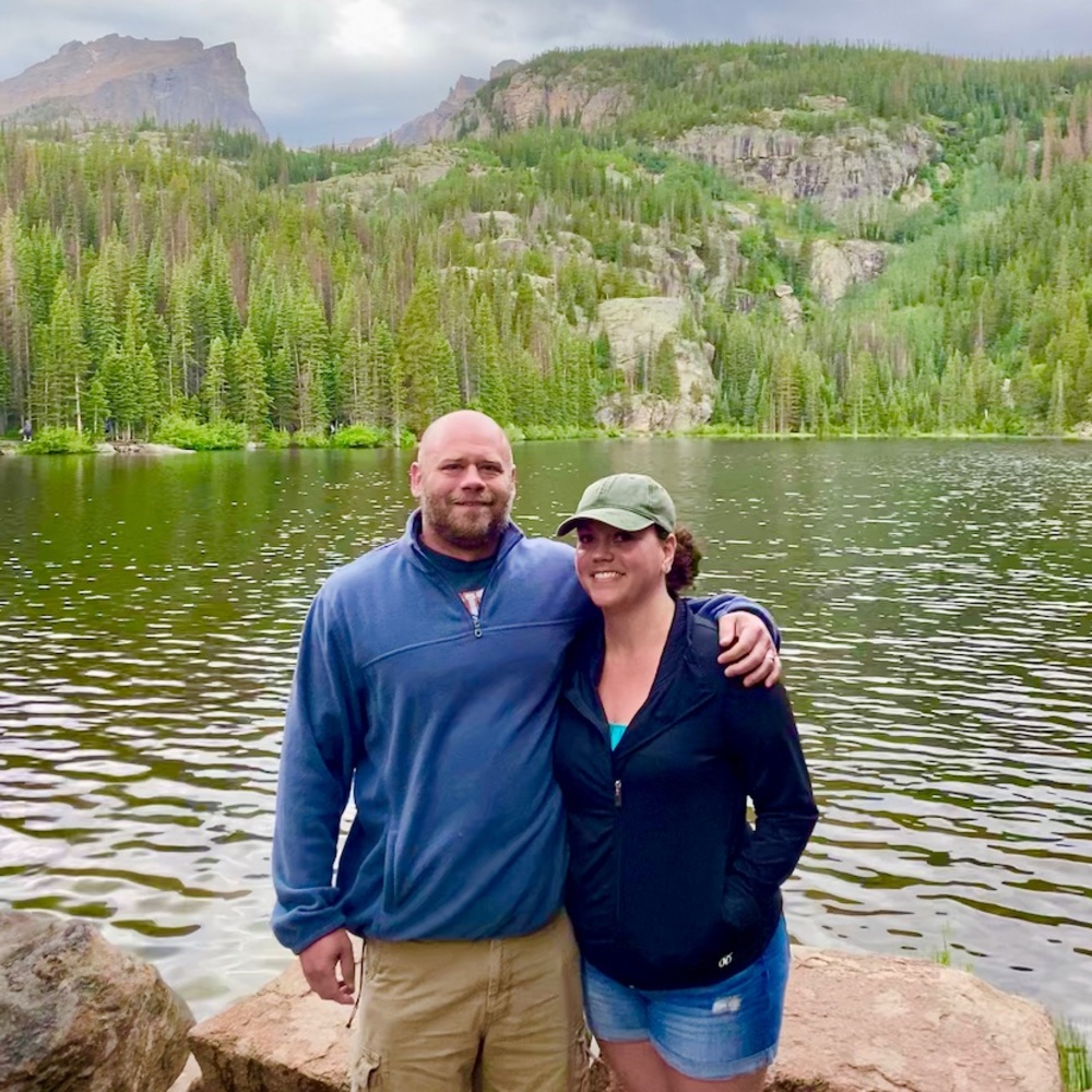 I love to travel, hike, a find a great bargain!